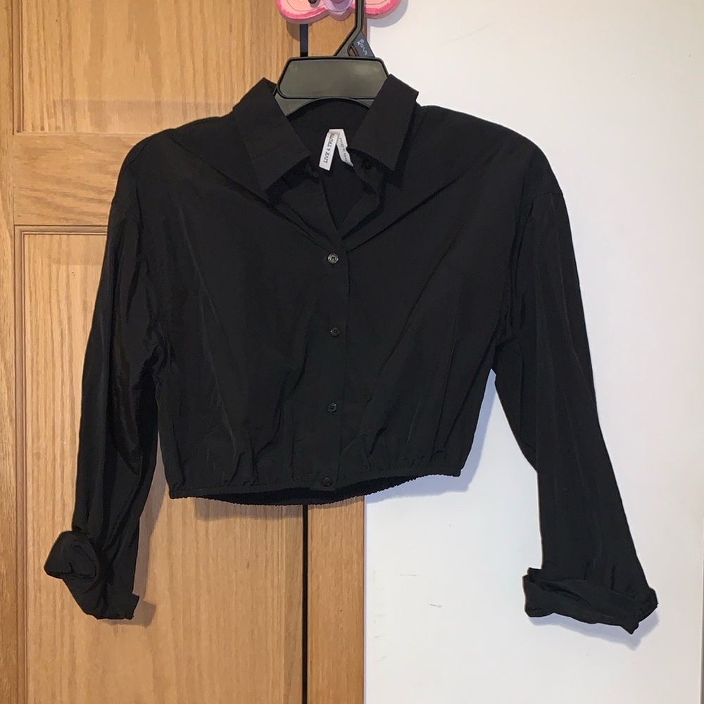 Live 4 Truth Cropped Button Up